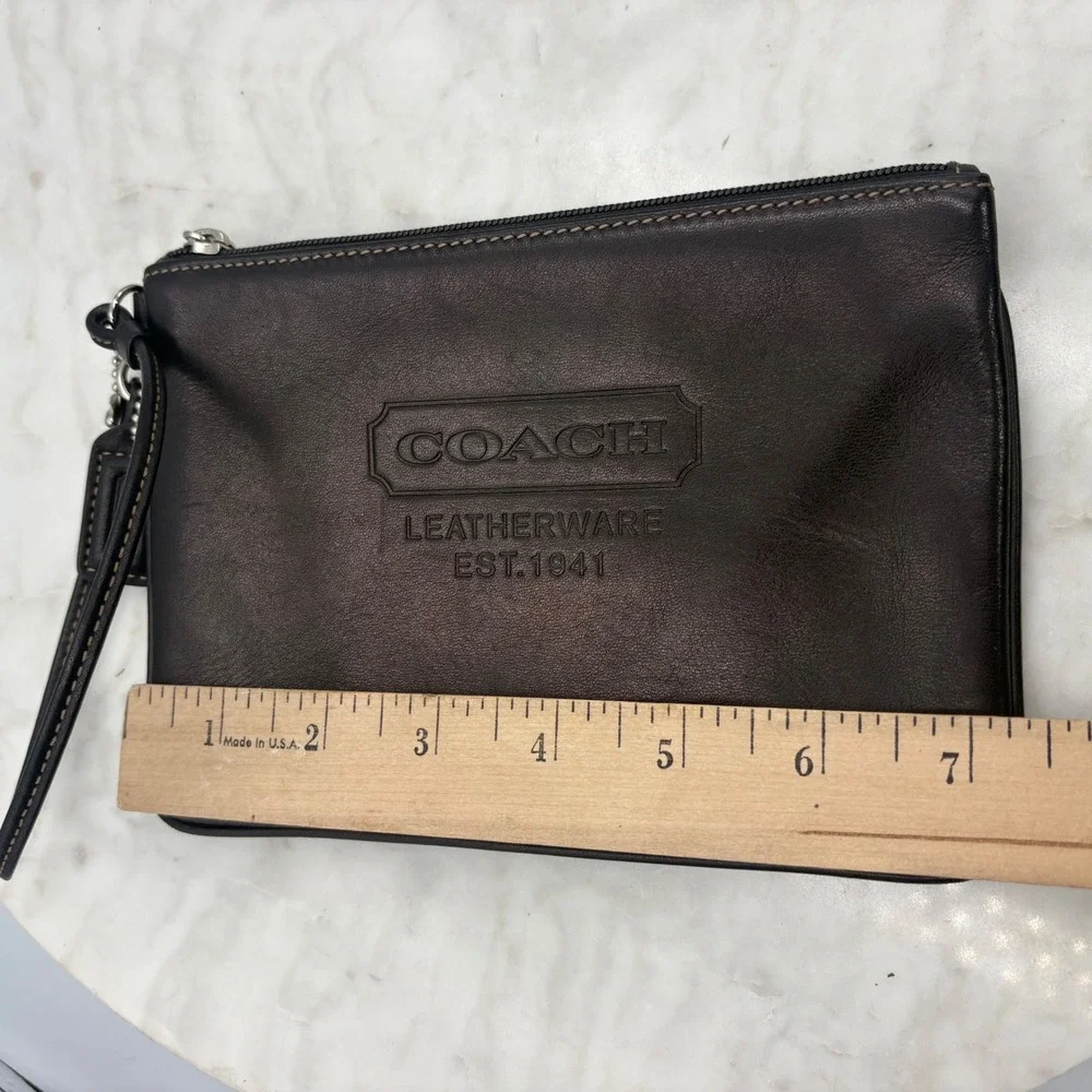 Coach Wristlet‎ Women Small Black Leather Embossed Logo Zip Pouch Clutch